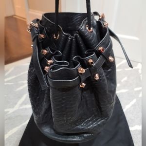 Alexander Wang Diego Bucket bag in Black Pebble Leather & Rosegold Hardware